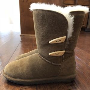 Bear Paw Women’s boots size 6